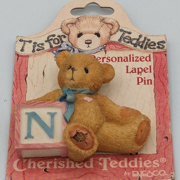 Cherished Teddies "N" Lapel Pin 1996 by Enesco T is for Teddies Collection - Picture 1 of 3